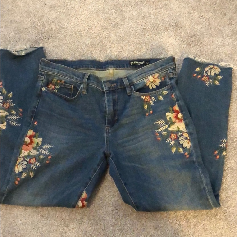 Adorable embroidered jeans